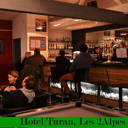 Hotel Turan Ле-дез-Альп Екстер'єр фото